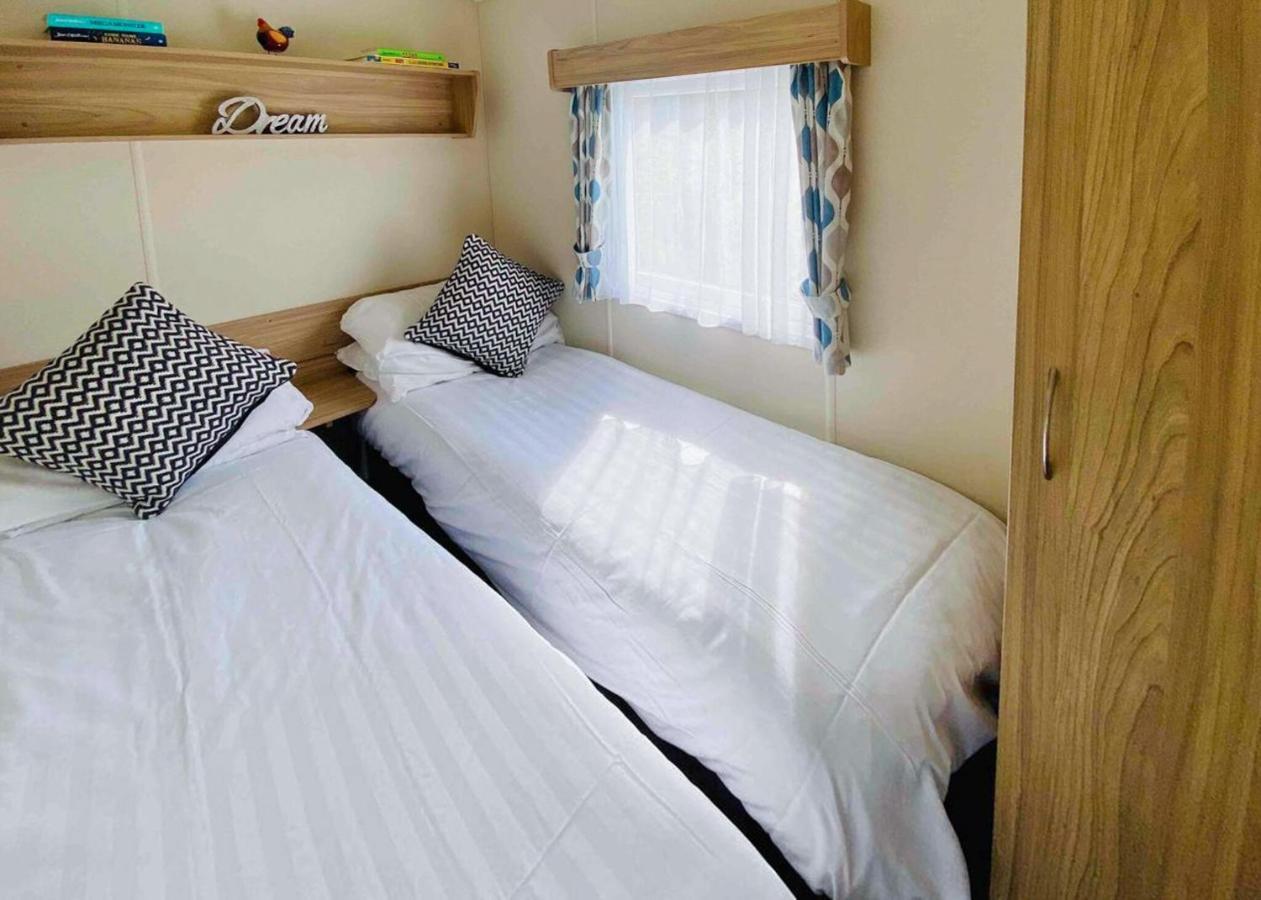 Hotel Docker Holiday Park Carnforth Zewnętrze zdjęcie