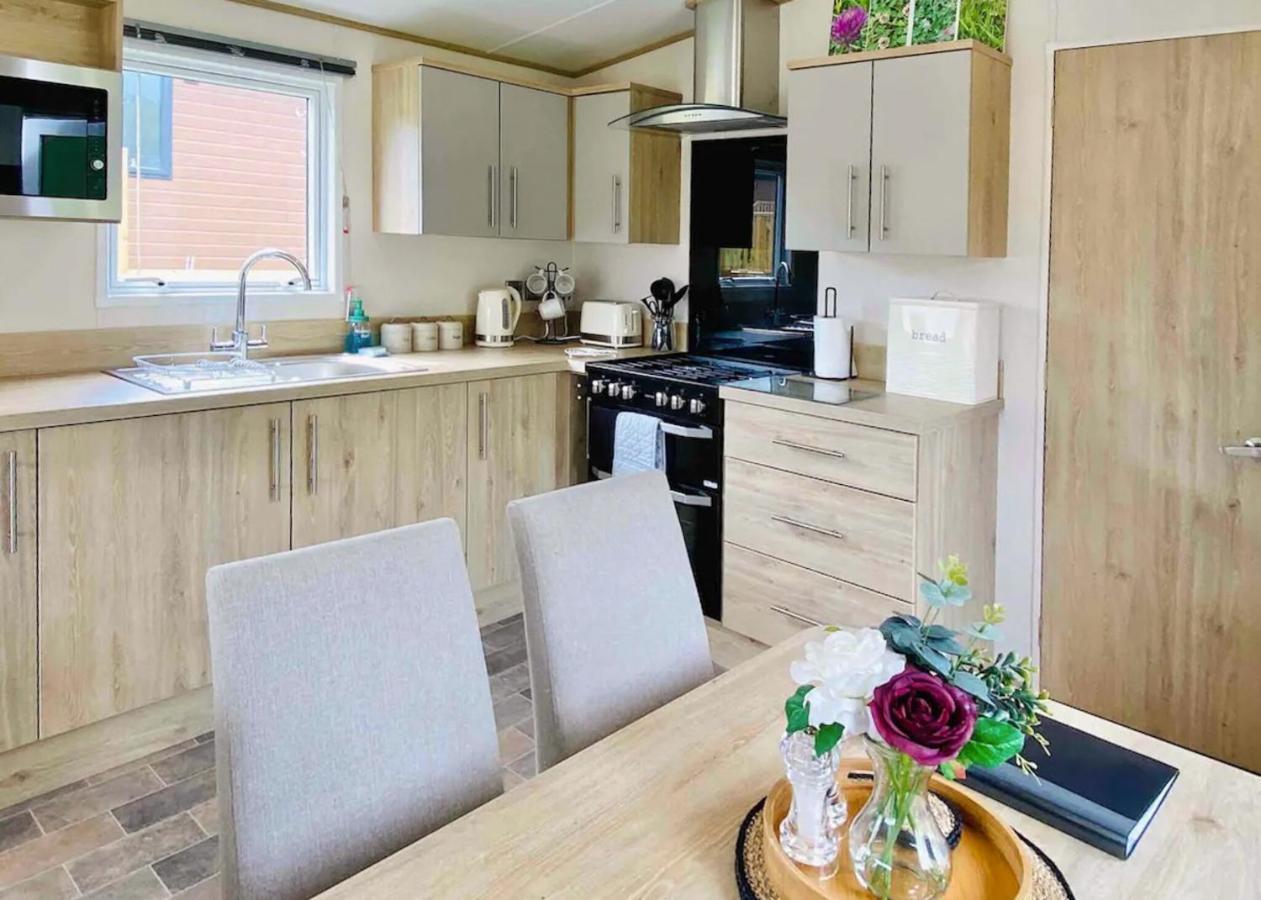 Hotel Docker Holiday Park Carnforth Zewnętrze zdjęcie