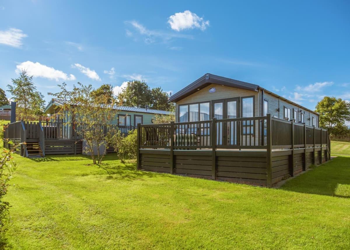 Hotel Docker Holiday Park Carnforth Zewnętrze zdjęcie